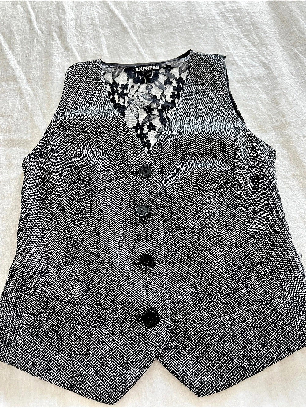 Express Women's Black & Gray Floral Vest Size 6 Like New